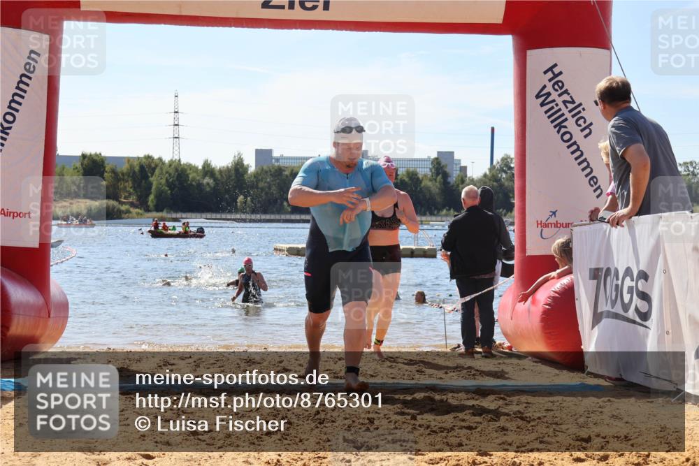 07.09.2025 - 19. Norderstedt Triathlon Luisa Fischer http://msf.ph/oto/8765301 07.09.2025 12:35:20 Schwimmen 160, 842 meine-sportfotos.de