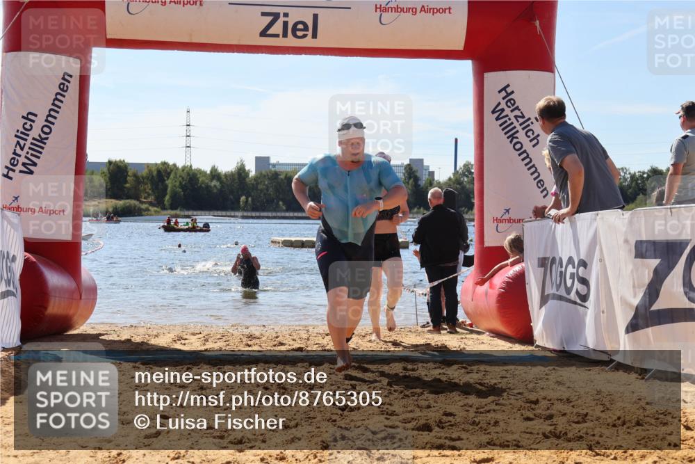 07.09.2025 - 19. Norderstedt Triathlon Luisa Fischer http://msf.ph/oto/8765305 07.09.2025 12:35:20 Schwimmen 160, 842 meine-sportfotos.de