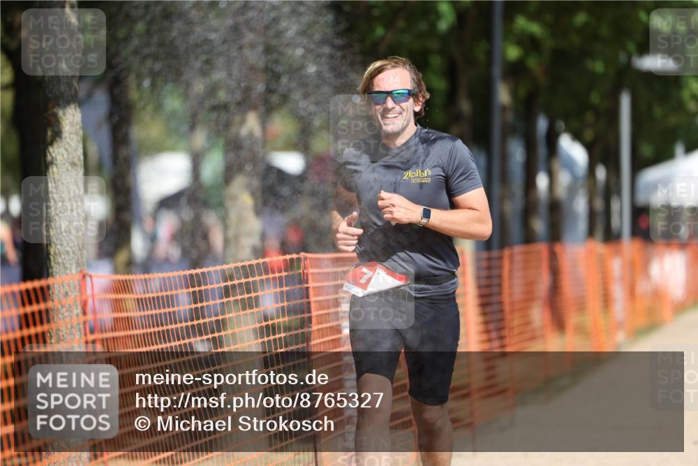 07.09.2025 - 19. Norderstedt Triathlon Michael Strokosch http://msf.ph/oto/8765327 07.09.2025 12:13:52 Laufen 287, 748 meine-sportfotos.de
