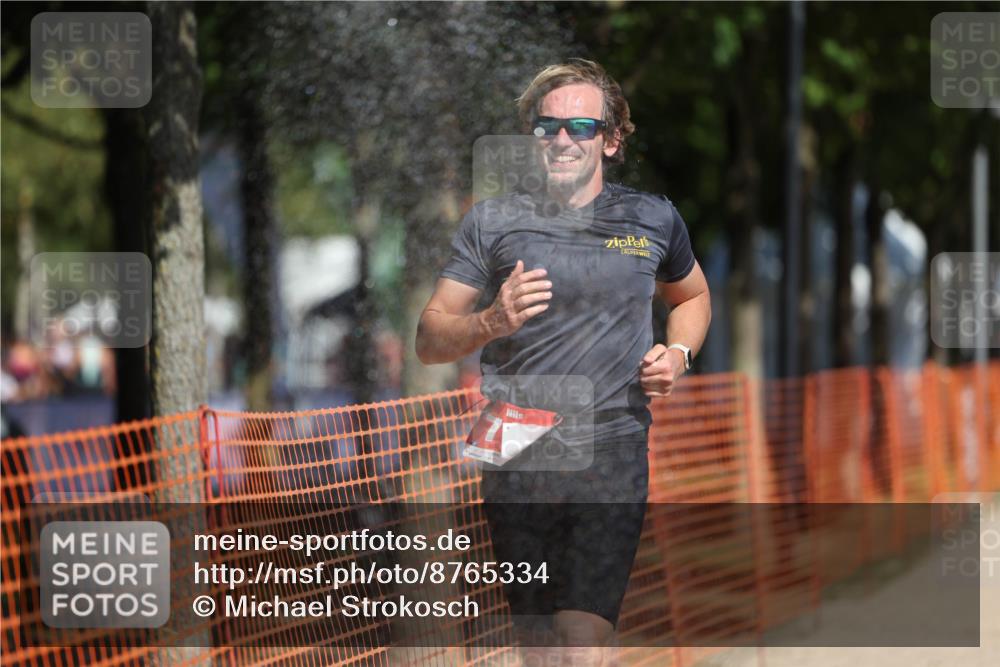 07.09.2025 - 19. Norderstedt Triathlon Michael Strokosch http://msf.ph/oto/8765334 07.09.2025 12:13:52 Laufen 287, 748 meine-sportfotos.de