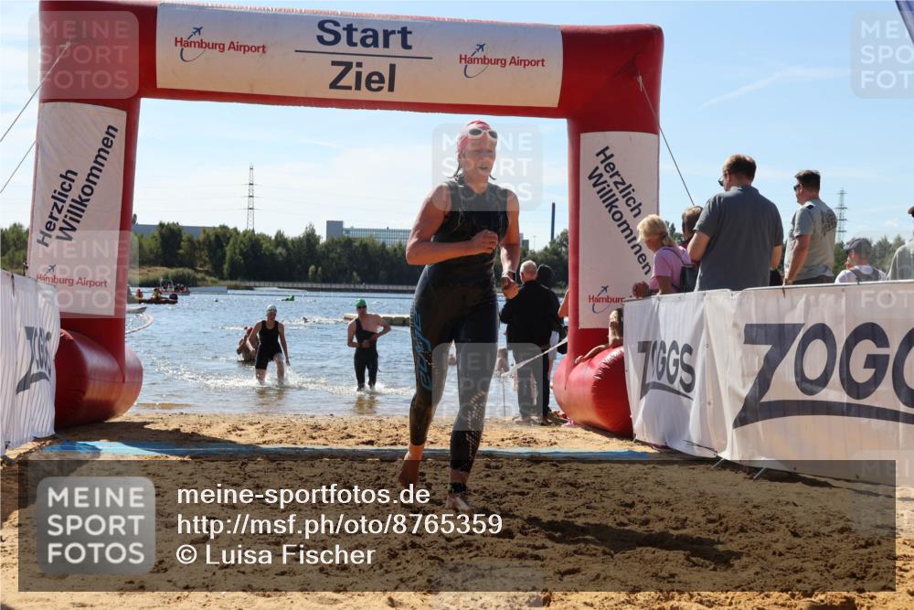 07.09.2025 - 19. Norderstedt Triathlon Luisa Fischer http://msf.ph/oto/8765359 07.09.2025 12:35:32 Schwimmen 160, 317, 345, 747, 842 meine-sportfotos.de