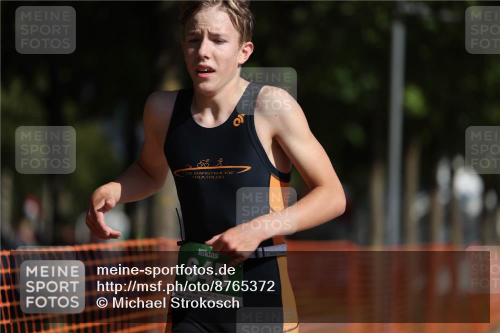 07.09.2025 - 19. Norderstedt Triathlon Michael Strokosch http://msf.ph/oto/8765372 07.09.2025 10:49:00 Laufen 113, 645, 665, 675 meine-sportfotos.de