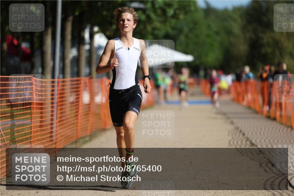 07.09.2025 - 19. Norderstedt Triathlon Michael Strokosch http://msf.ph/oto/8765400 07.09.2025 10:49:02 Laufen 113, 645, 665, 675 meine-sportfotos.de