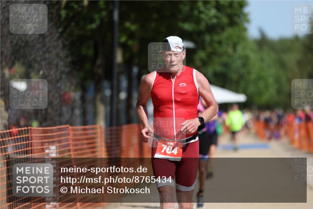 07.09.2025 - 19. Norderstedt Triathlon Michael Strokosch http://msf.ph/oto/8765434 07.09.2025 12:14:05 Laufen 704, 1246, 1334 meine-sportfotos.de