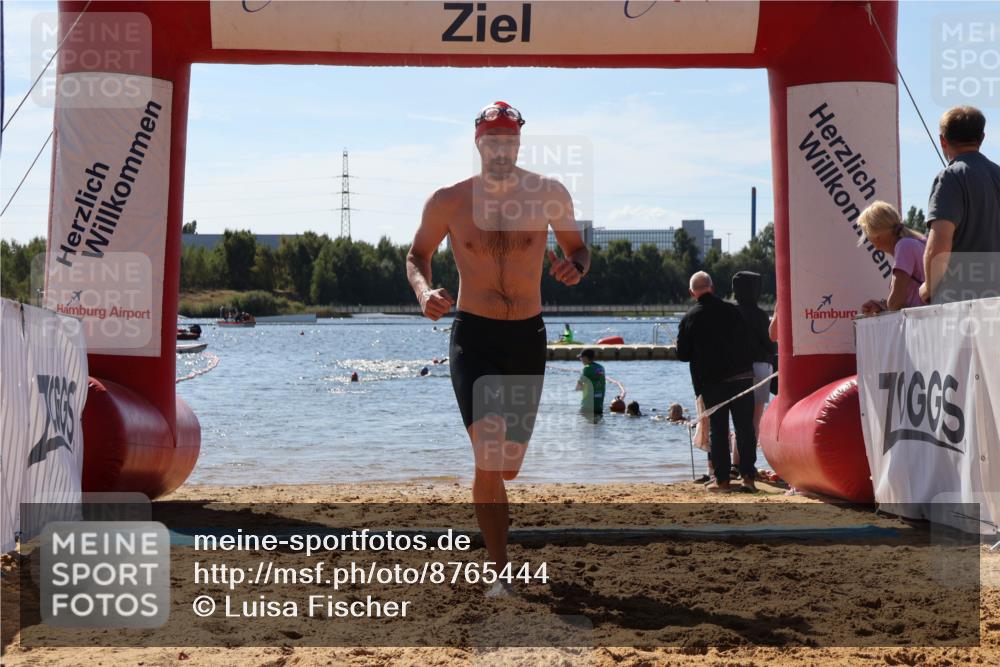 07.09.2025 - 19. Norderstedt Triathlon Luisa Fischer http://msf.ph/oto/8765444 07.09.2025 12:35:44 Schwimmen 317, 345, 348 meine-sportfotos.de