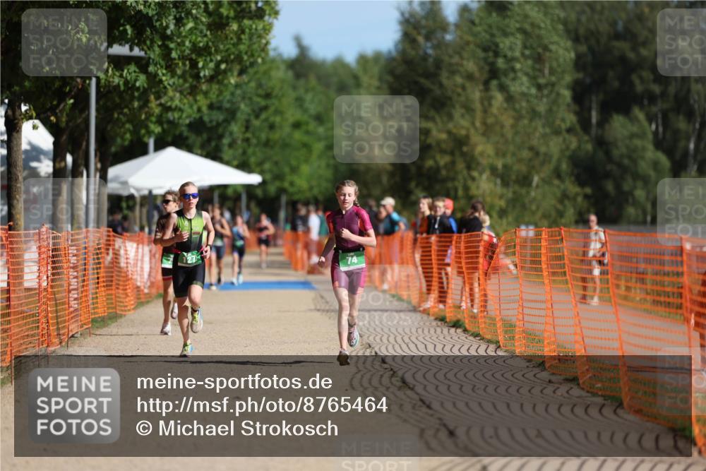 07.09.2025 - 19. Norderstedt Triathlon Michael Strokosch http://msf.ph/oto/8765464 07.09.2025 10:49:08 Laufen 74, 127, 675 meine-sportfotos.de