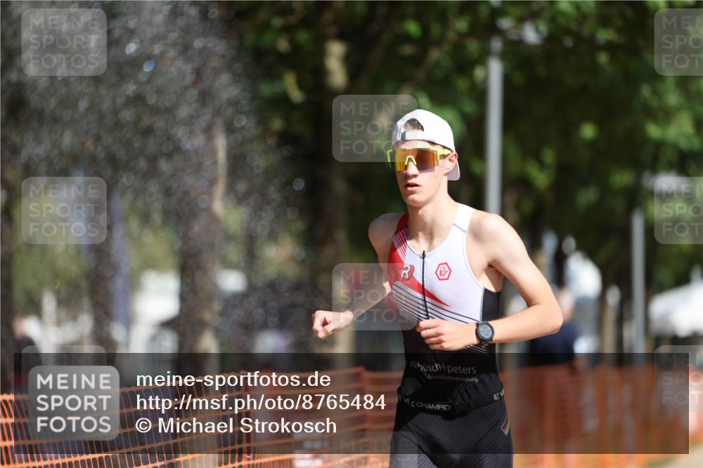 07.09.2025 - 19. Norderstedt Triathlon Michael Strokosch http://msf.ph/oto/8765484 07.09.2025 11:31:53 Laufen 1176 meine-sportfotos.de
