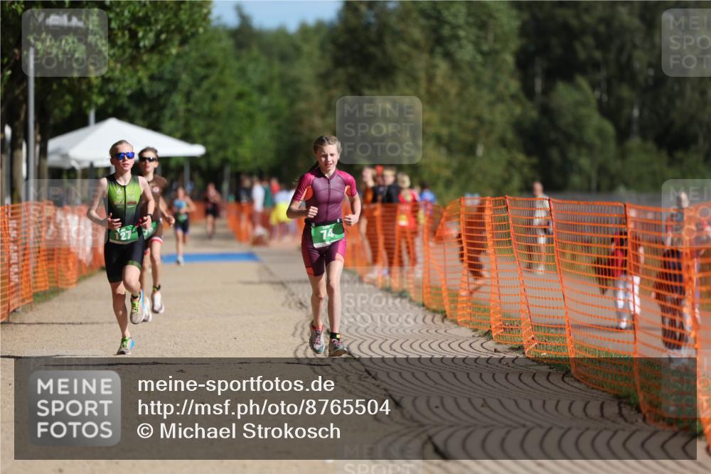 07.09.2025 - 19. Norderstedt Triathlon Michael Strokosch http://msf.ph/oto/8765504 07.09.2025 10:49:10 Laufen 74, 79, 127 meine-sportfotos.de