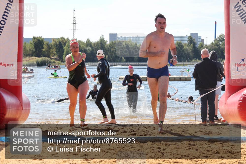 07.09.2025 - 19. Norderstedt Triathlon Luisa Fischer http://msf.ph/oto/8765523 07.09.2025 12:36:22 Schwimmen 264, 324, 1353 meine-sportfotos.de
