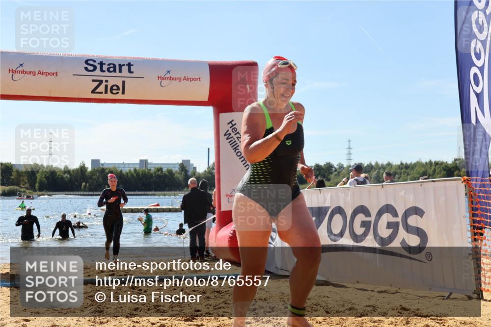 07.09.2025 - 19. Norderstedt Triathlon Luisa Fischer http://msf.ph/oto/8765557 07.09.2025 12:36:25 Schwimmen 264, 324, 1353 meine-sportfotos.de