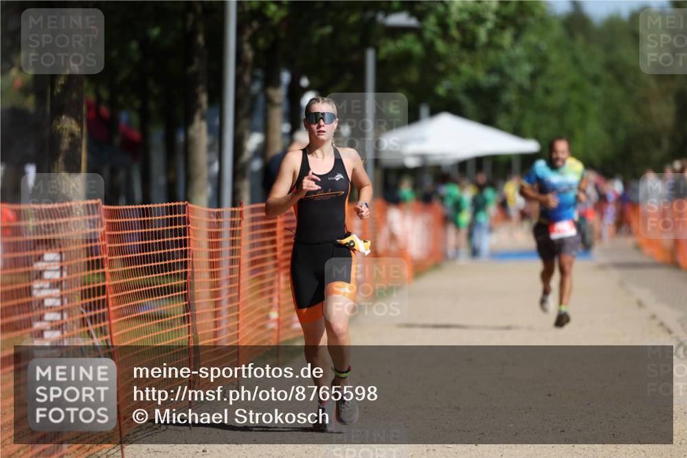 07.09.2025 - 19. Norderstedt Triathlon Michael Strokosch http://msf.ph/oto/8765598 07.09.2025 11:32:02 Laufen 760, 1168 meine-sportfotos.de