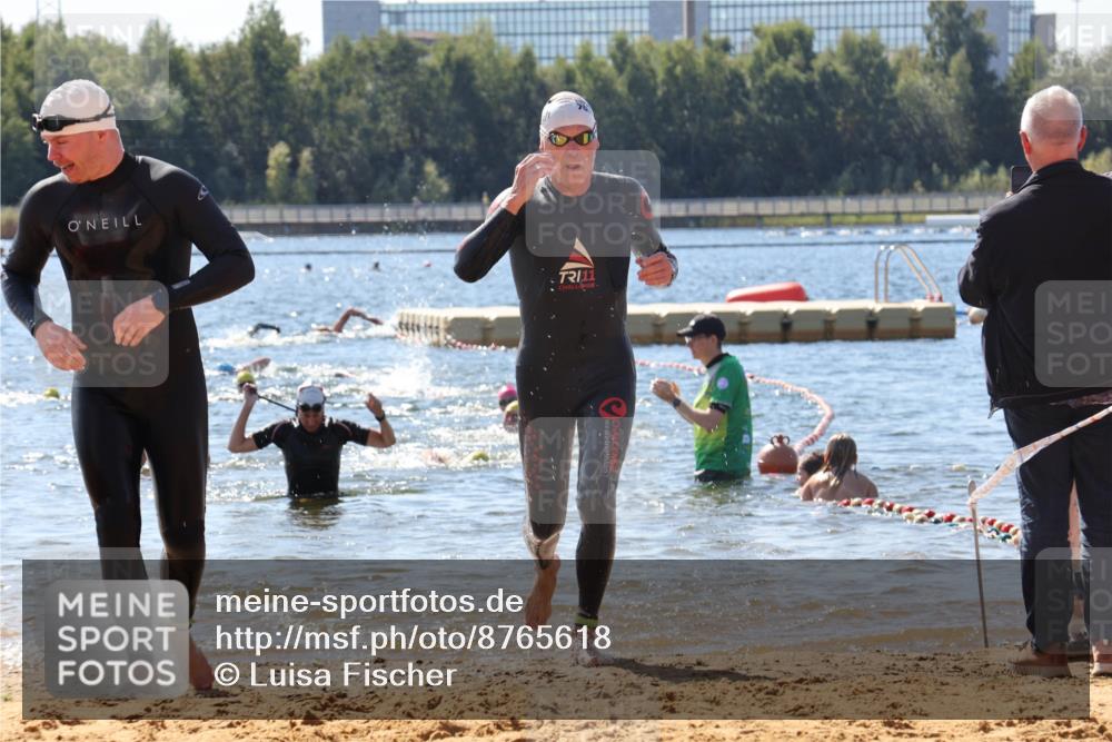 07.09.2025 - 19. Norderstedt Triathlon Luisa Fischer http://msf.ph/oto/8765618 07.09.2025 12:36:33 Schwimmen 193, 206, 264, 324, 332, 1353 meine-sportfotos.de