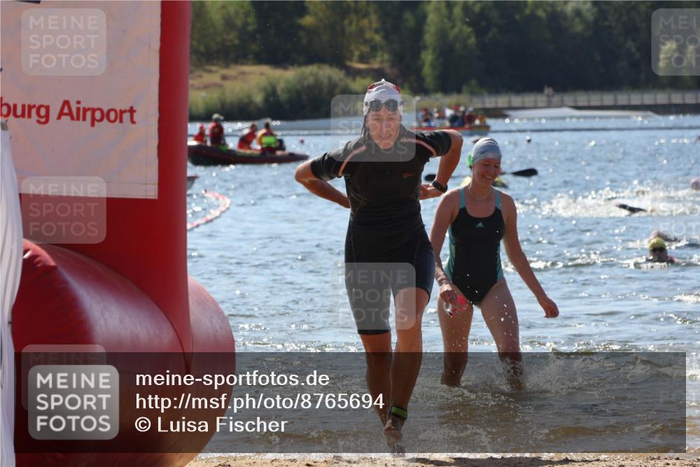07.09.2025 - 19. Norderstedt Triathlon Luisa Fischer http://msf.ph/oto/8765694 07.09.2025 12:36:43 Schwimmen 193, 206, 270, 323, 332 meine-sportfotos.de