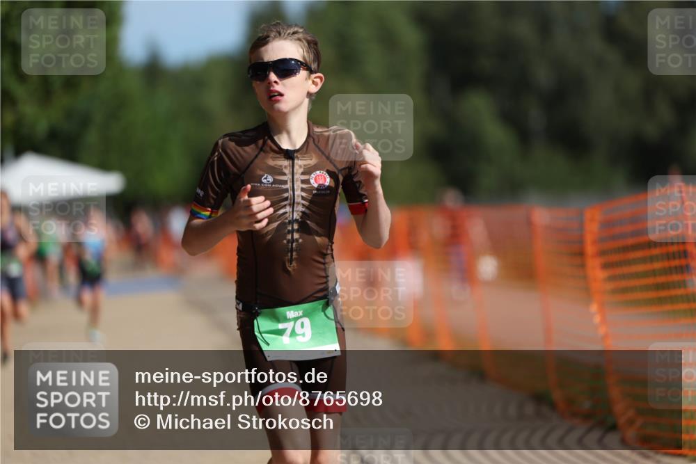 07.09.2025 - 19. Norderstedt Triathlon Michael Strokosch http://msf.ph/oto/8765698 07.09.2025 10:49:17 Laufen 74, 79, 111, 120, 127 meine-sportfotos.de