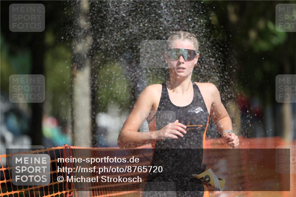 07.09.2025 - 19. Norderstedt Triathlon Michael Strokosch http://msf.ph/oto/8765720 07.09.2025 11:32:05 Laufen 760, 1168 meine-sportfotos.de