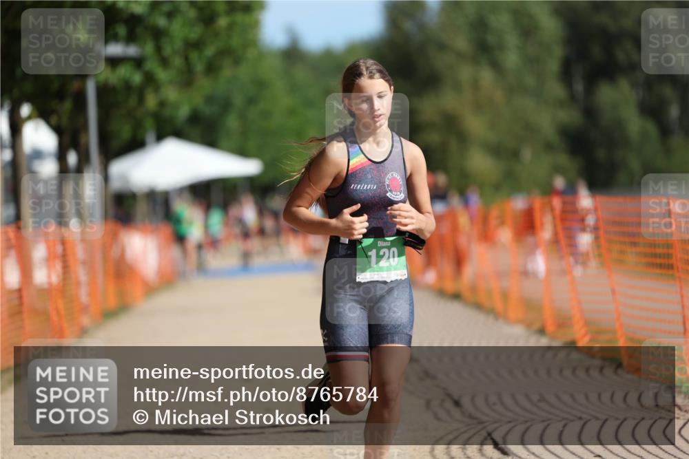 07.09.2025 - 19. Norderstedt Triathlon Michael Strokosch http://msf.ph/oto/8765784 07.09.2025 10:49:22 Laufen 79, 111, 120 meine-sportfotos.de