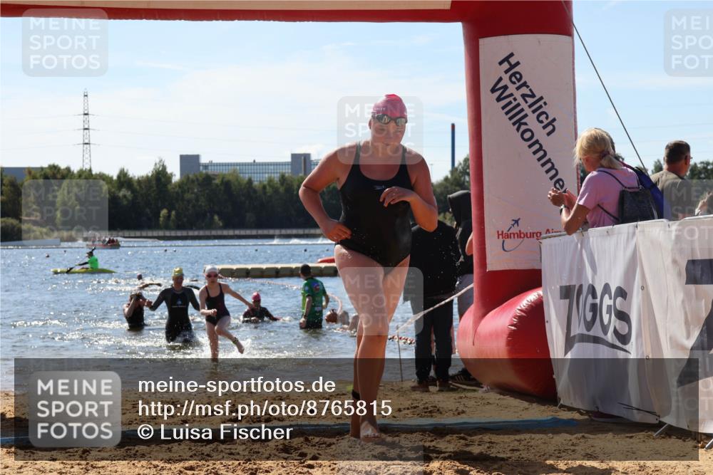 07.09.2025 - 19. Norderstedt Triathlon Luisa Fischer http://msf.ph/oto/8765815 07.09.2025 12:36:57 Schwimmen 270, 321, 323, 329, 330, 333 meine-sportfotos.de