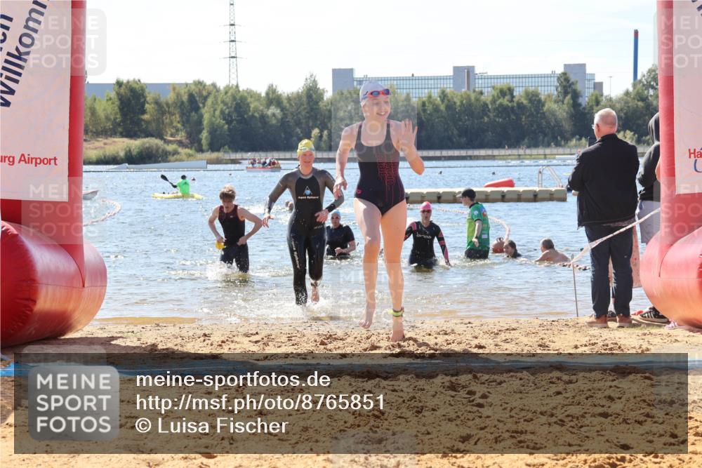 07.09.2025 - 19. Norderstedt Triathlon Luisa Fischer http://msf.ph/oto/8765851 07.09.2025 12:37:01 Schwimmen 313, 321, 323, 329, 330, 333, 804 meine-sportfotos.de