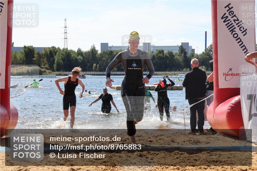 07.09.2025 - 19. Norderstedt Triathlon Luisa Fischer http://msf.ph/oto/8765883 07.09.2025 12:37:04 Schwimmen 313, 321, 333, 343, 804 meine-sportfotos.de