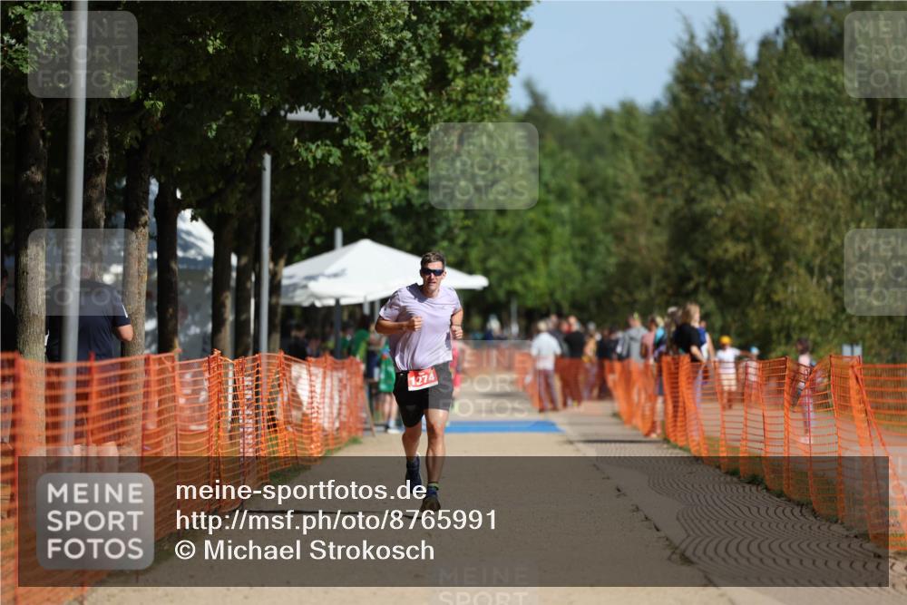 07.09.2025 - 19. Norderstedt Triathlon Michael Strokosch http://msf.ph/oto/8765991 07.09.2025 11:33:27 Laufen 1274 meine-sportfotos.de