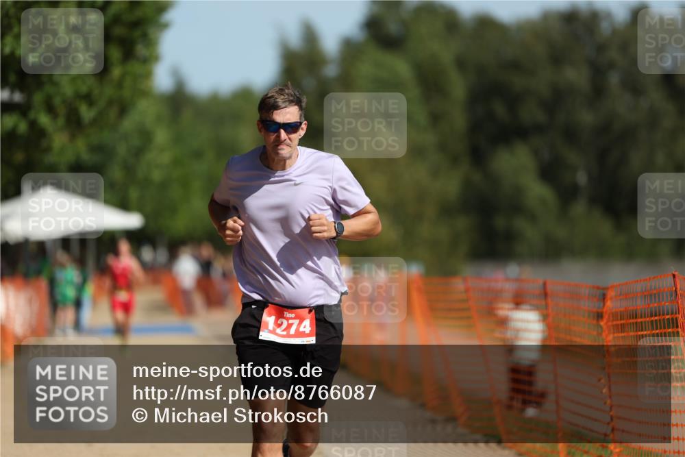 07.09.2025 - 19. Norderstedt Triathlon Michael Strokosch http://msf.ph/oto/8766087 07.09.2025 11:33:32 Laufen 1274 meine-sportfotos.de