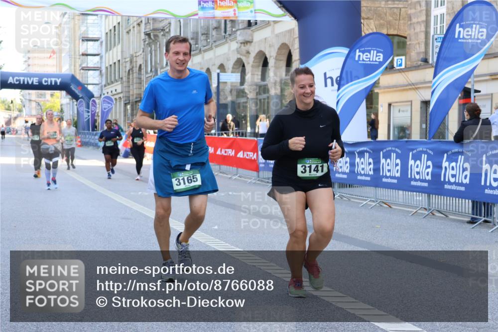 07.09.2025 - BARMER Alsterlauf Strokosch-Dieckow http://msf.ph/oto/8766088 07.09.2025 10:29:37 Ziel 3950 meine-sportfotos.de