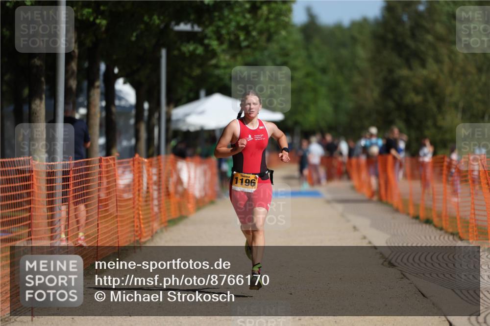 07.09.2025 - 19. Norderstedt Triathlon Michael Strokosch http://msf.ph/oto/8766170 07.09.2025 11:33:39 Laufen 1196 meine-sportfotos.de