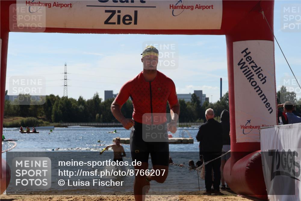 07.09.2025 - 19. Norderstedt Triathlon Luisa Fischer http://msf.ph/oto/8766207 07.09.2025 12:38:13 Schwimmen 298, 316, 357 meine-sportfotos.de