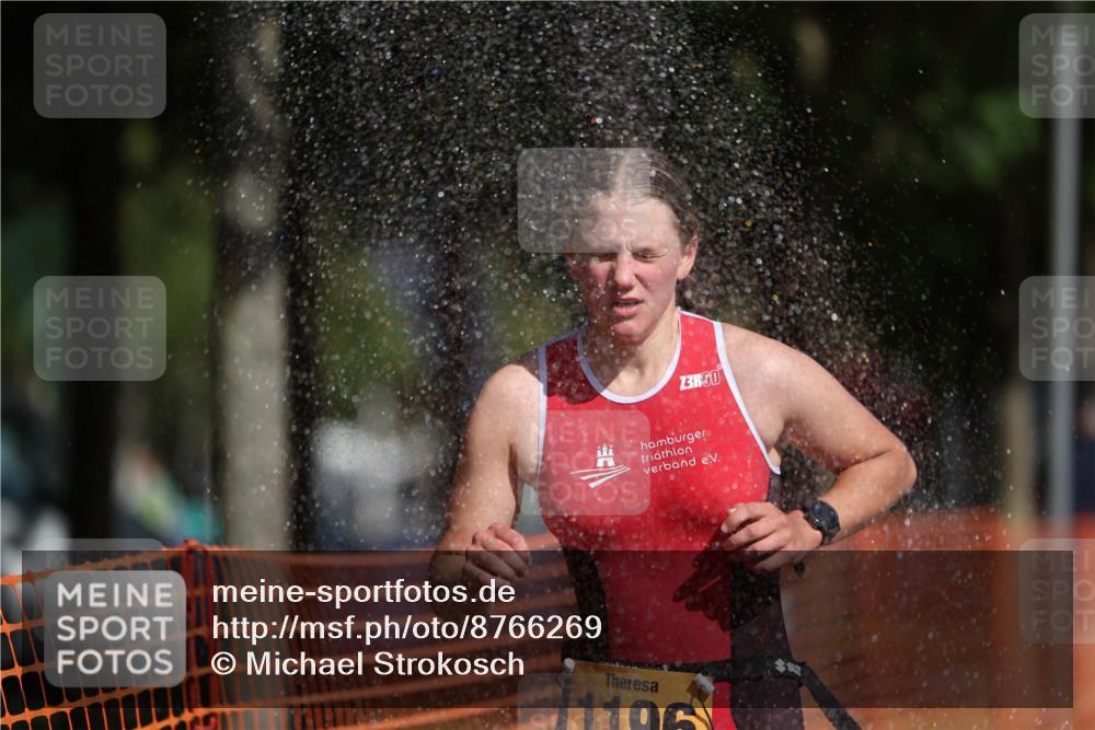 07.09.2025 - 19. Norderstedt Triathlon Michael Strokosch http://msf.ph/oto/8766269 07.09.2025 11:33:42 Laufen 1196 meine-sportfotos.de