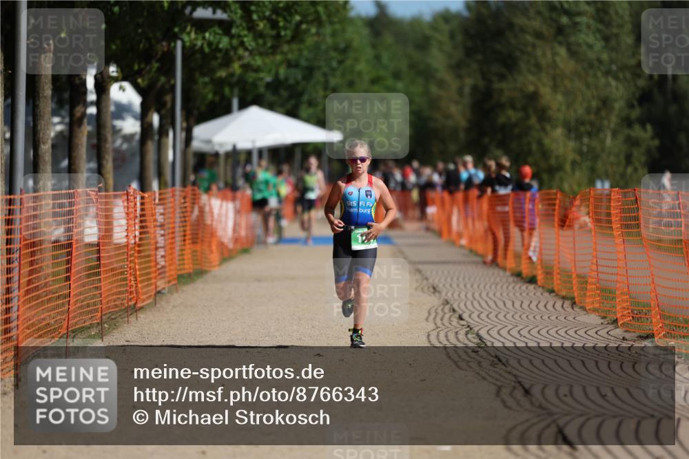07.09.2025 - 19. Norderstedt Triathlon Michael Strokosch http://msf.ph/oto/8766343 07.09.2025 10:50:06 Laufen 100 meine-sportfotos.de