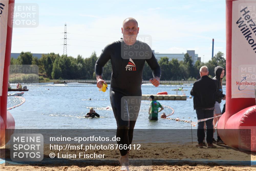 07.09.2025 - 19. Norderstedt Triathlon Luisa Fischer http://msf.ph/oto/8766412 07.09.2025 12:39:32 Schwimmen 322 meine-sportfotos.de