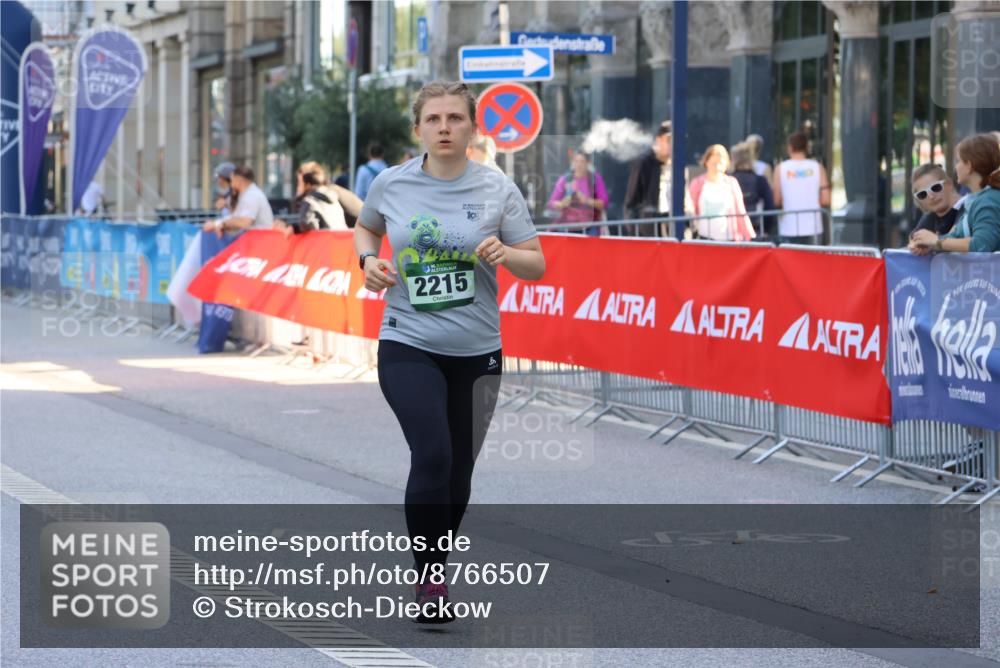 07.09.2025 - BARMER Alsterlauf Strokosch-Dieckow http://msf.ph/oto/8766507 07.09.2025 10:29:51 Ziel 4126 meine-sportfotos.de