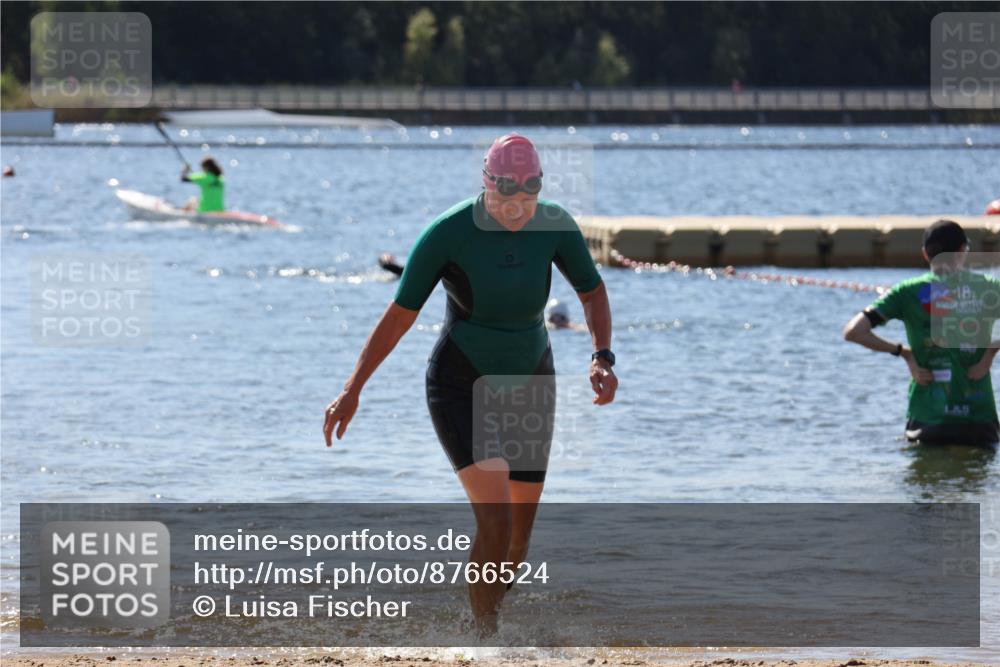 07.09.2025 - 19. Norderstedt Triathlon Luisa Fischer http://msf.ph/oto/8766524 07.09.2025 12:40:01 Schwimmen 337, 349 meine-sportfotos.de