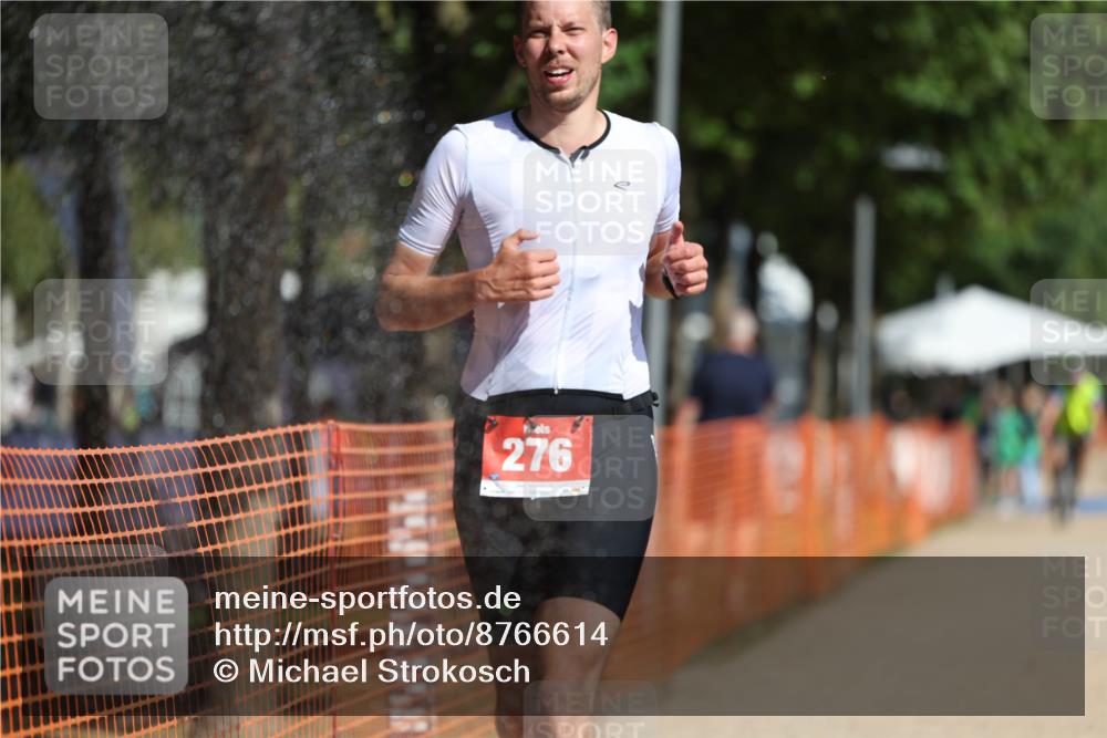 07.09.2025 - 19. Norderstedt Triathlon Michael Strokosch http://msf.ph/oto/8766614 07.09.2025 11:34:24 Laufen 276, 1173, 1175 meine-sportfotos.de