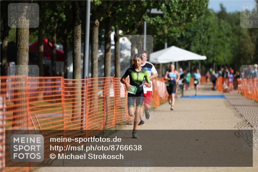 07.09.2025 - 19. Norderstedt Triathlon Michael Strokosch http://msf.ph/oto/8766638 07.09.2025 10:50:25 Laufen 110, 677, 1126 meine-sportfotos.de