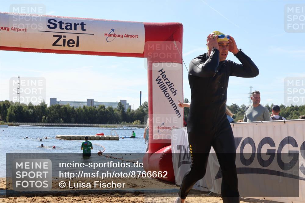 07.09.2025 - 19. Norderstedt Triathlon Luisa Fischer http://msf.ph/oto/8766662 07.09.2025 12:40:59 Schwimmen 312 meine-sportfotos.de