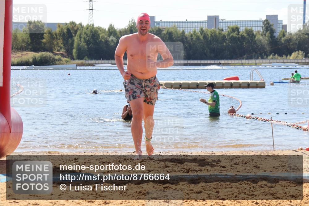 07.09.2025 - 19. Norderstedt Triathlon Luisa Fischer http://msf.ph/oto/8766664 07.09.2025 12:41:22 Schwimmen 315 meine-sportfotos.de