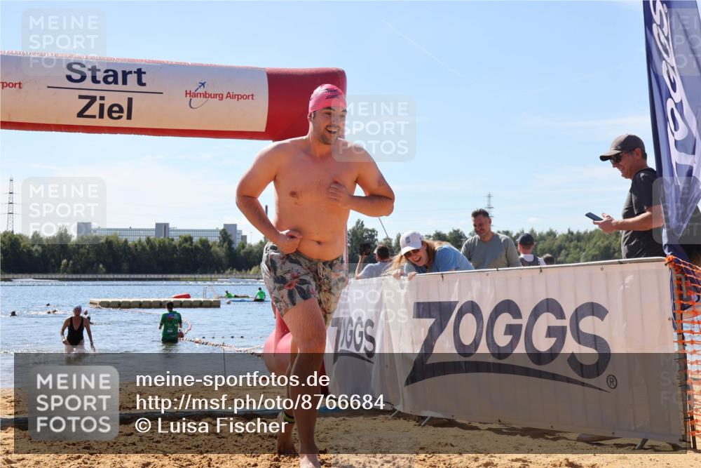 07.09.2025 - 19. Norderstedt Triathlon Luisa Fischer http://msf.ph/oto/8766684 07.09.2025 12:41:25 Schwimmen 315 meine-sportfotos.de