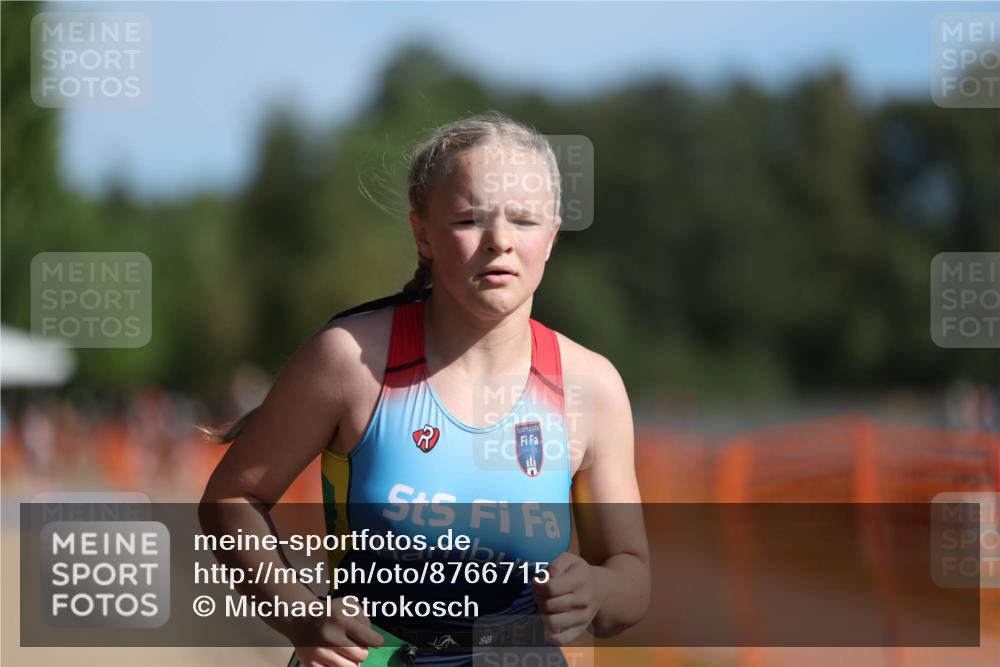 07.09.2025 - 19. Norderstedt Triathlon Michael Strokosch http://msf.ph/oto/8766715 07.09.2025 10:50:36 Laufen 67, 1126 meine-sportfotos.de