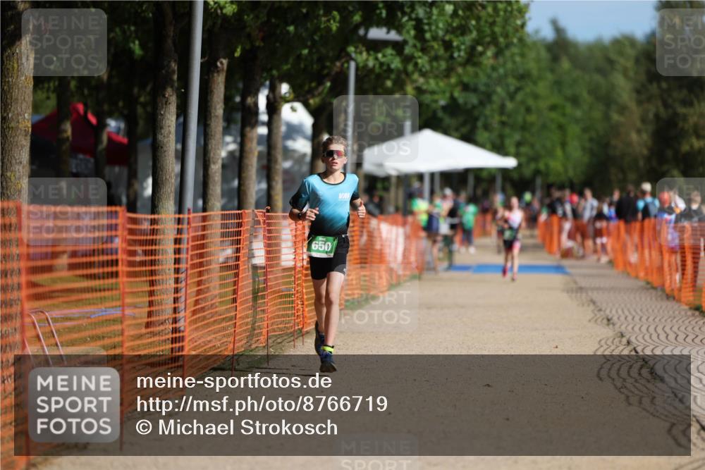 07.09.2025 - 19. Norderstedt Triathlon Michael Strokosch http://msf.ph/oto/8766719 07.09.2025 10:50:42 Laufen 650 meine-sportfotos.de