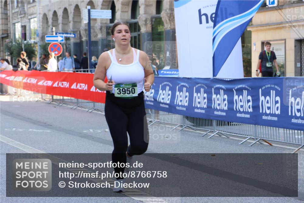 07.09.2025 - BARMER Alsterlauf Strokosch-Dieckow http://msf.ph/oto/8766758 07.09.2025 10:30:11 Ziel 4624 meine-sportfotos.de