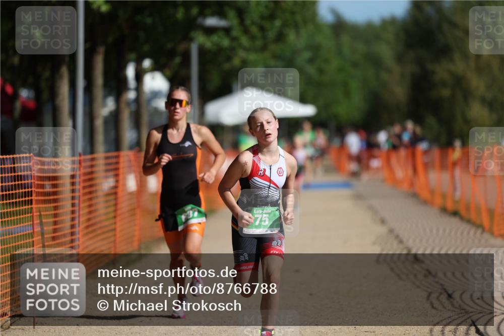 07.09.2025 - 19. Norderstedt Triathlon Michael Strokosch http://msf.ph/oto/8766788 07.09.2025 10:50:57 Laufen 75, 687 meine-sportfotos.de