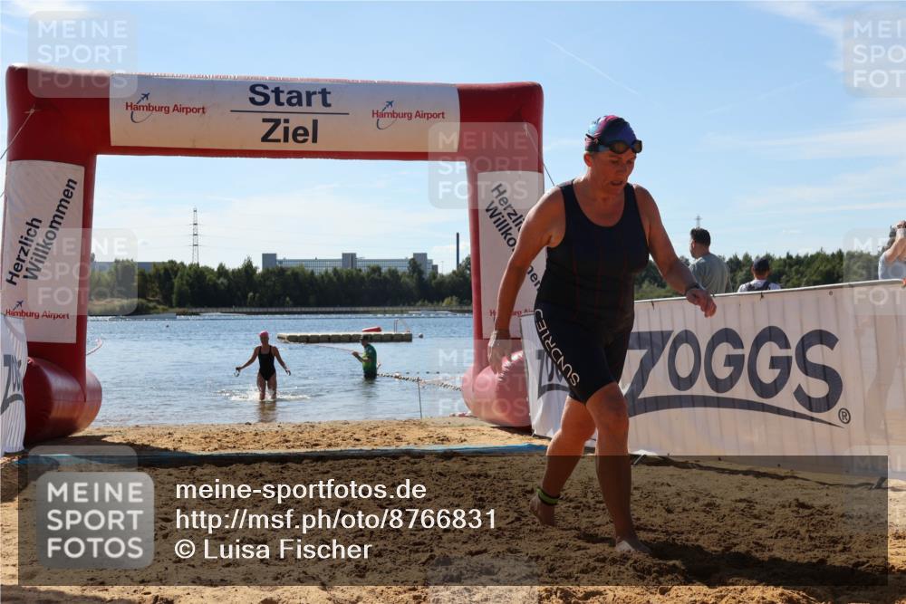 07.09.2025 - 19. Norderstedt Triathlon Luisa Fischer http://msf.ph/oto/8766831 07.09.2025 12:42:54 Schwimmen 314 meine-sportfotos.de