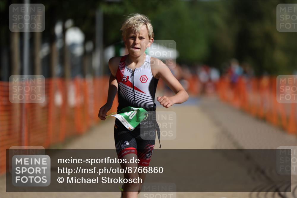 07.09.2025 - 19. Norderstedt Triathlon Michael Strokosch http://msf.ph/oto/8766860 07.09.2025 10:51:08 Laufen 80, 663 meine-sportfotos.de