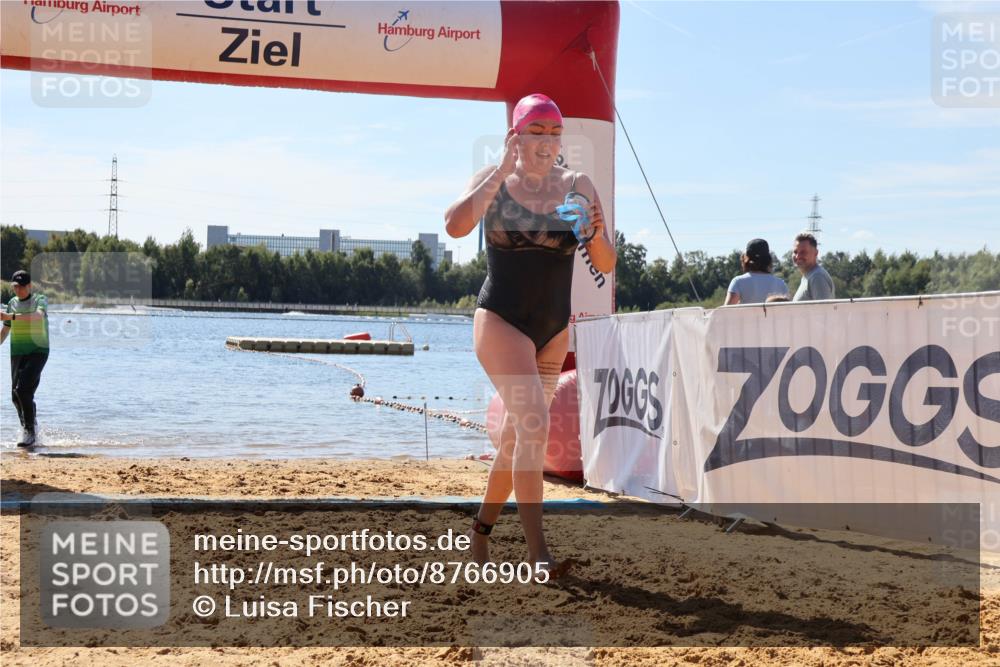 07.09.2025 - 19. Norderstedt Triathlon Luisa Fischer http://msf.ph/oto/8766905 07.09.2025 12:45:24 Schwimmen 354 meine-sportfotos.de