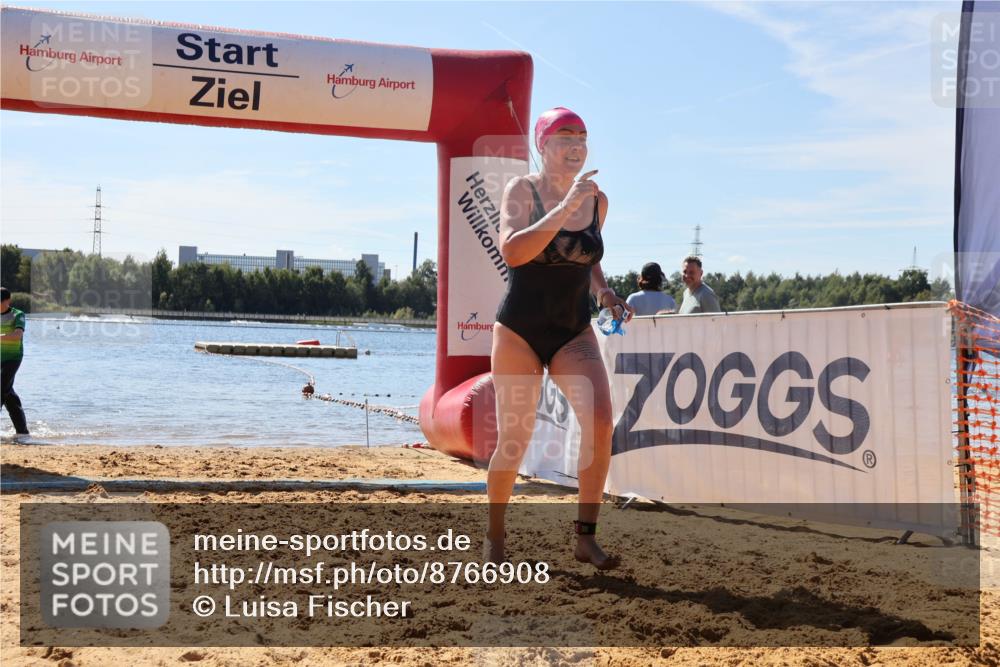 07.09.2025 - 19. Norderstedt Triathlon Luisa Fischer http://msf.ph/oto/8766908 07.09.2025 12:45:24 Schwimmen 354 meine-sportfotos.de