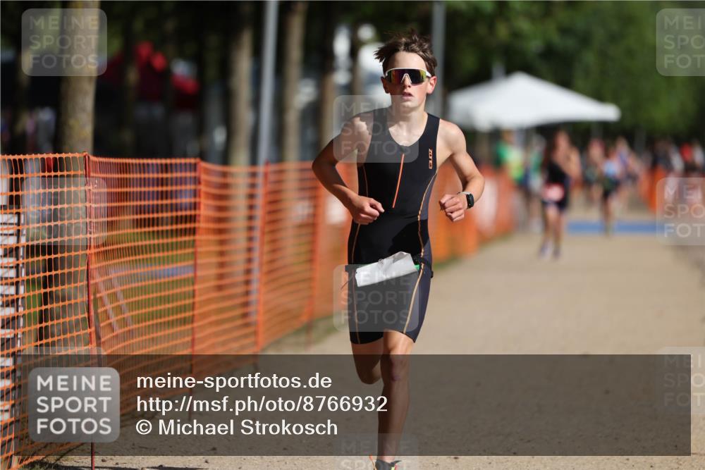 07.09.2025 - 19. Norderstedt Triathlon Michael Strokosch http://msf.ph/oto/8766932 07.09.2025 10:51:20 Laufen 68, 649 meine-sportfotos.de