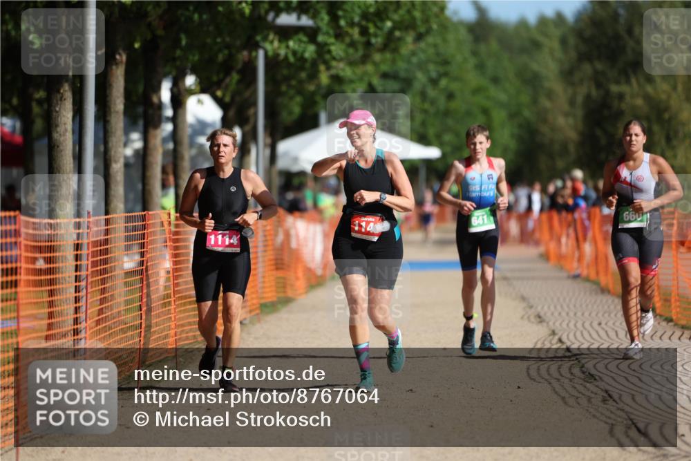 07.09.2025 - 19. Norderstedt Triathlon Michael Strokosch http://msf.ph/oto/8767064 07.09.2025 10:51:47 Laufen 63, 66, 133, 641, 660, 1114, 1141 meine-sportfotos.de