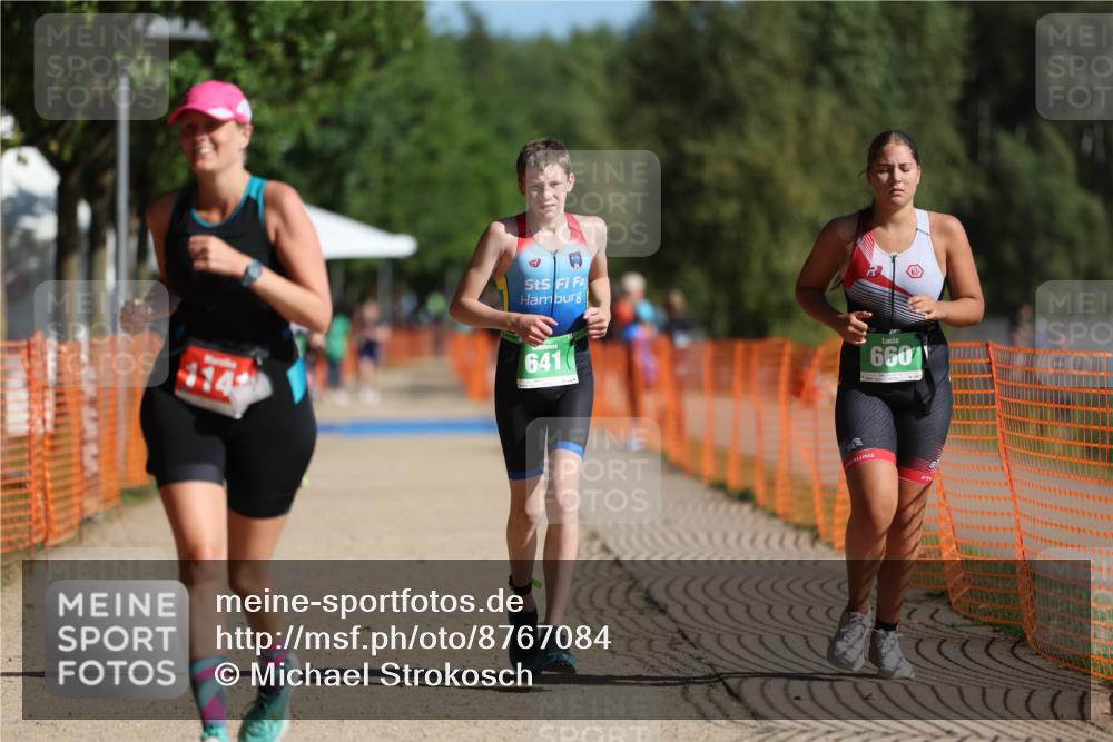 07.09.2025 - 19. Norderstedt Triathlon Michael Strokosch http://msf.ph/oto/8767084 07.09.2025 10:51:50 Laufen 133, 641, 660, 1114, 1141 meine-sportfotos.de