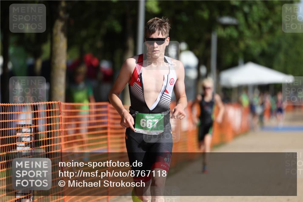 07.09.2025 - 19. Norderstedt Triathlon Michael Strokosch http://msf.ph/oto/8767118 07.09.2025 10:51:57 Laufen 112, 641, 660, 667, 1114, 1141 meine-sportfotos.de